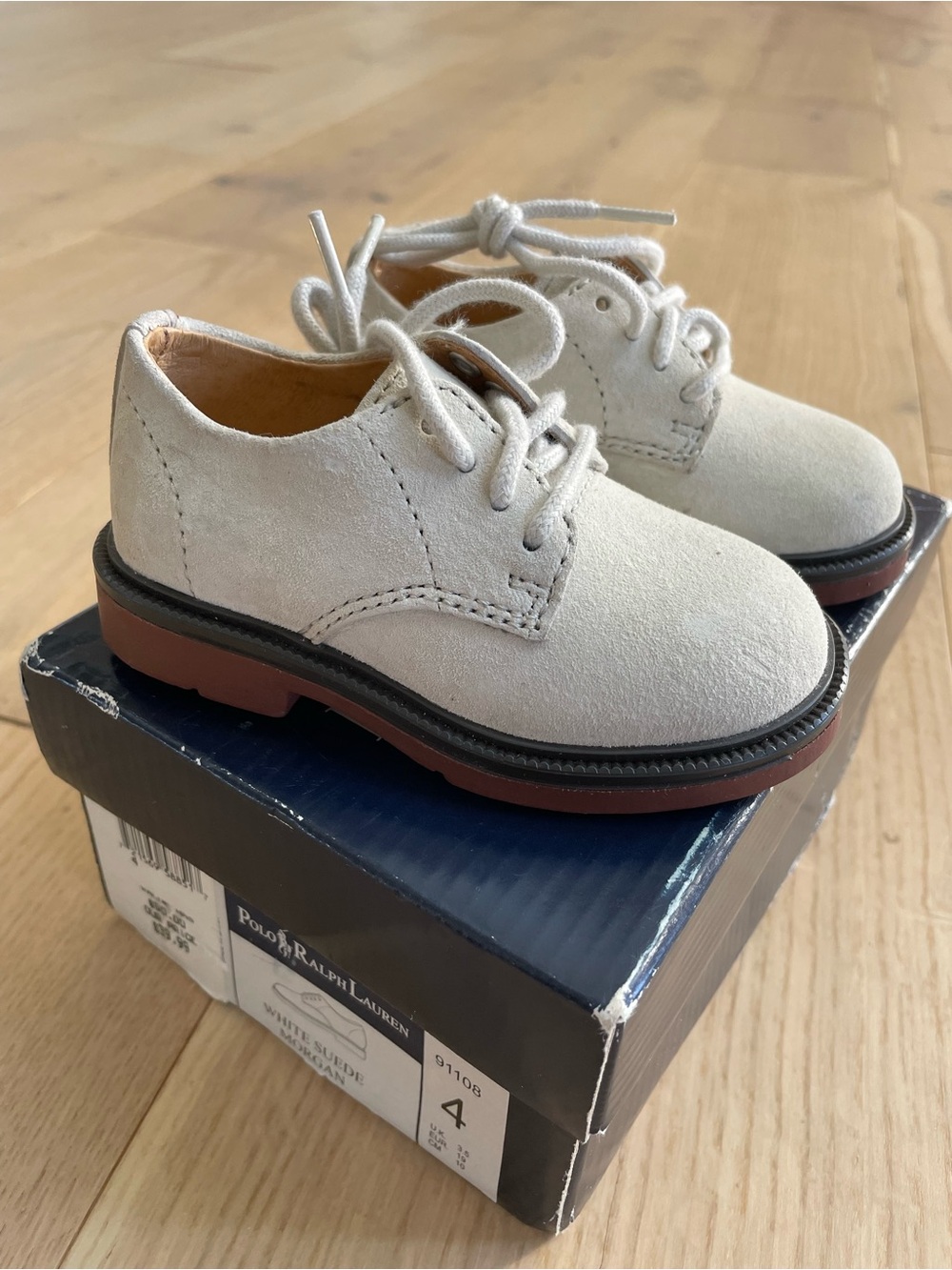 Polo by Ralph Lauren Kids Suede Lace-Up Oxfords in Off-White with Brown Trim